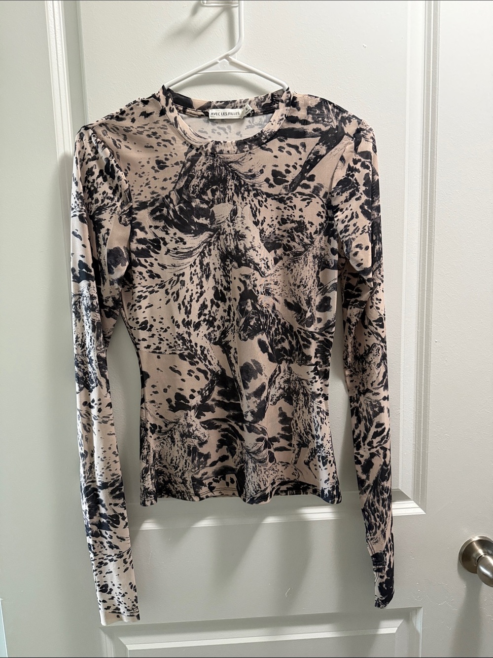 Avec Les Filles Beige and Black Abstract-Print Long Sleeve Tee